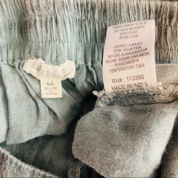 En Creme / Gray Green Stone Washed Shorts - Picture 6 of 7